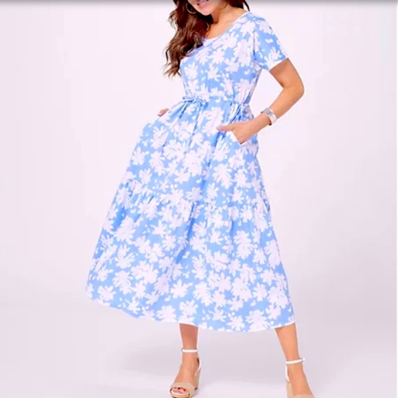 Stan Herman Dresses & Skirts - Stan Herman gorgeous blue/white tiered midi dress!